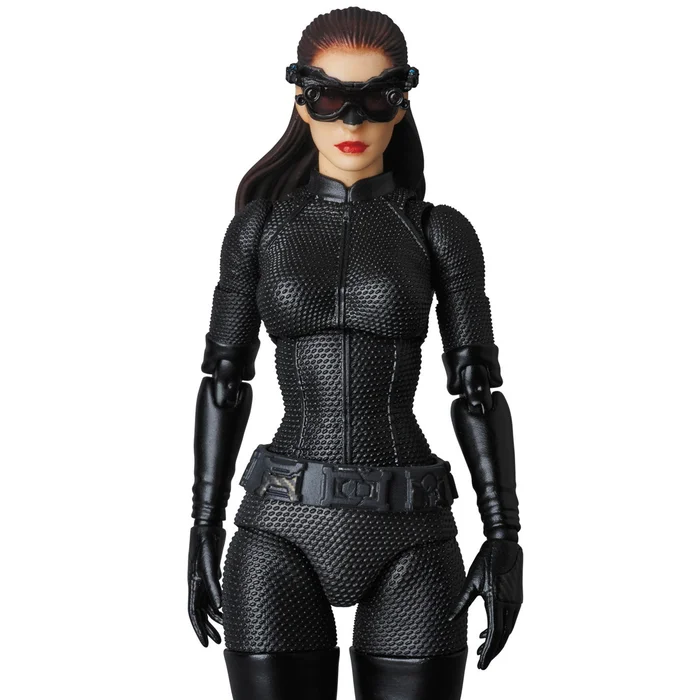 DC COMICS Mafex The Dark Knight Rises Selina Kyle Ver. 2.0
