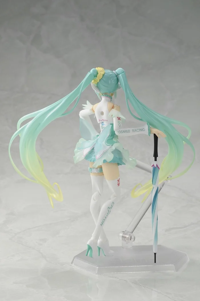 GOOD SMILE COMPANY Goodsmile Racing Personal Sponsorship 2017 Figma Course (15,000 JPY Level) W/ Figma Racing Miku 2017 Ver. - Image 3