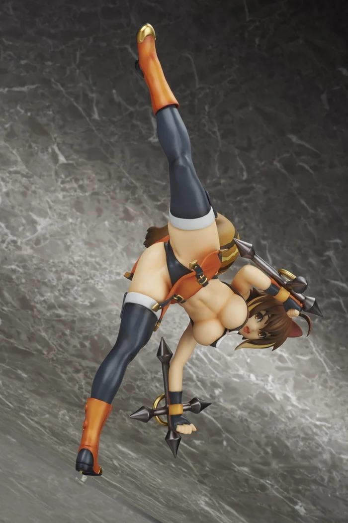 BlazBlue: Central Fiction Makoto Nanaya 1/7 Scale Figure (Re-run) - Image 3