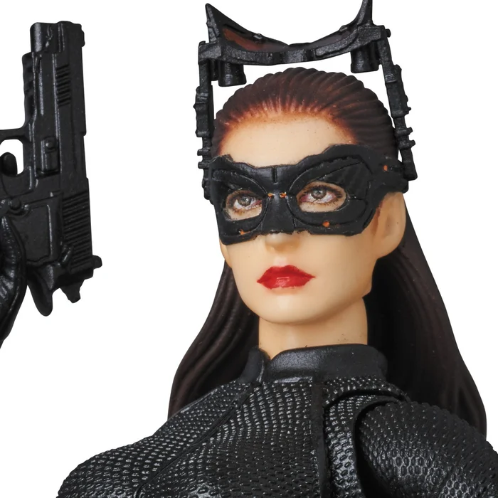 DC COMICS Mafex The Dark Knight Rises Selina Kyle Ver. 2.0 - Image 8