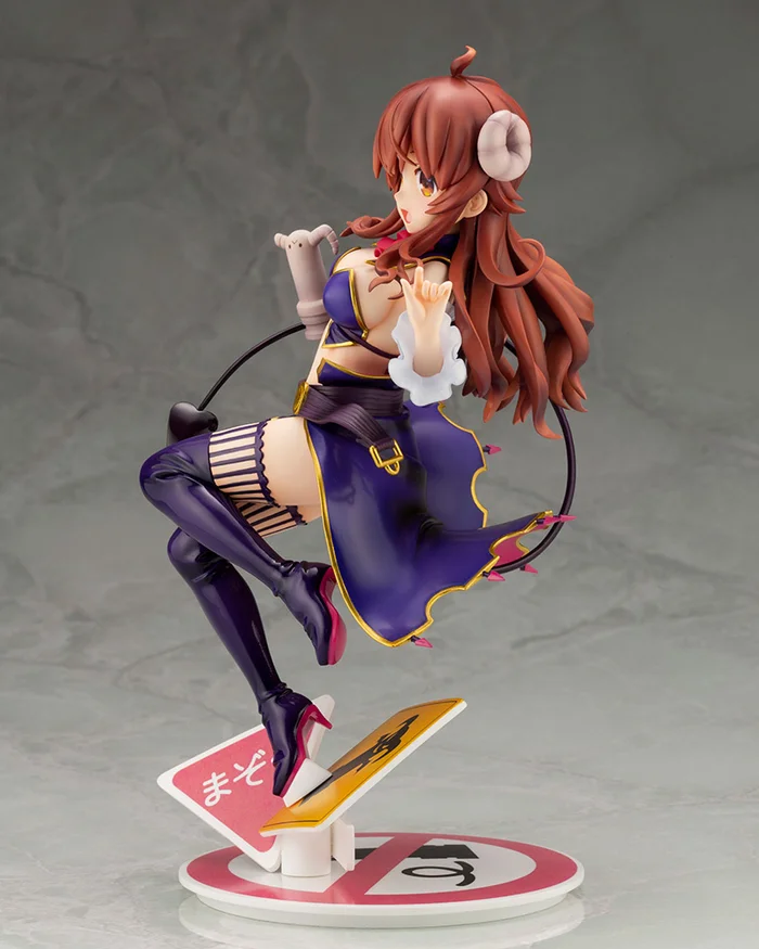 Kotobukiya The Demon Girl Next Door Shadow Mistress Yuko 1/7 Scale Figure (Re-run) - Image 2