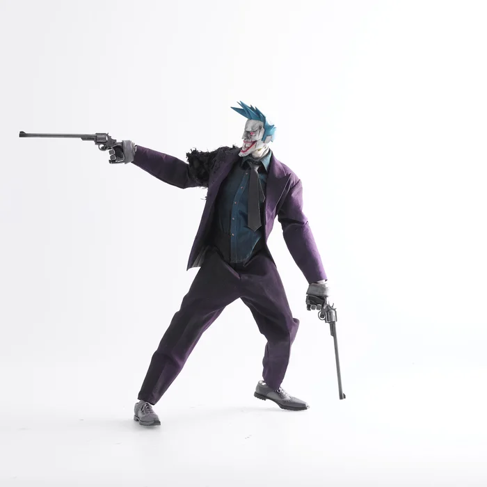DC COMICS Steel Age The Joker 1/6th Scale Collectible Figure - Image 5