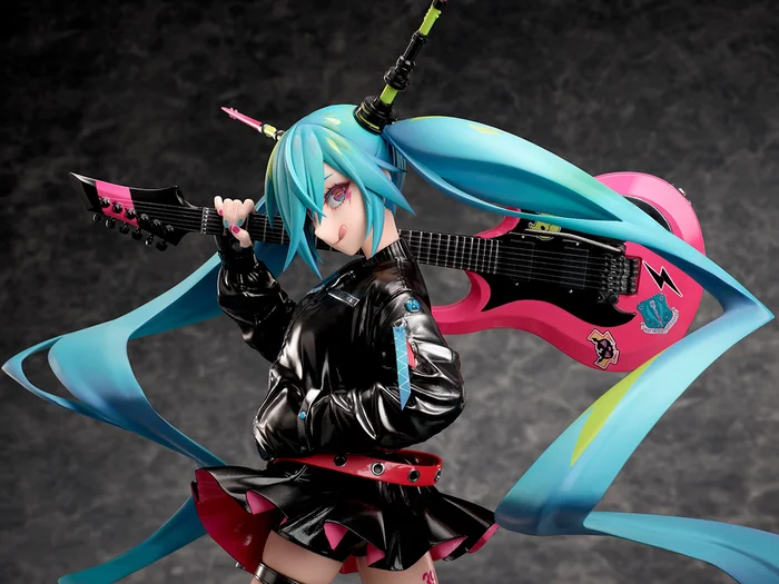 Stronger Hatsune Miku: LAM Rock Singer Ver. 1/7 Scale Figure - Image 6