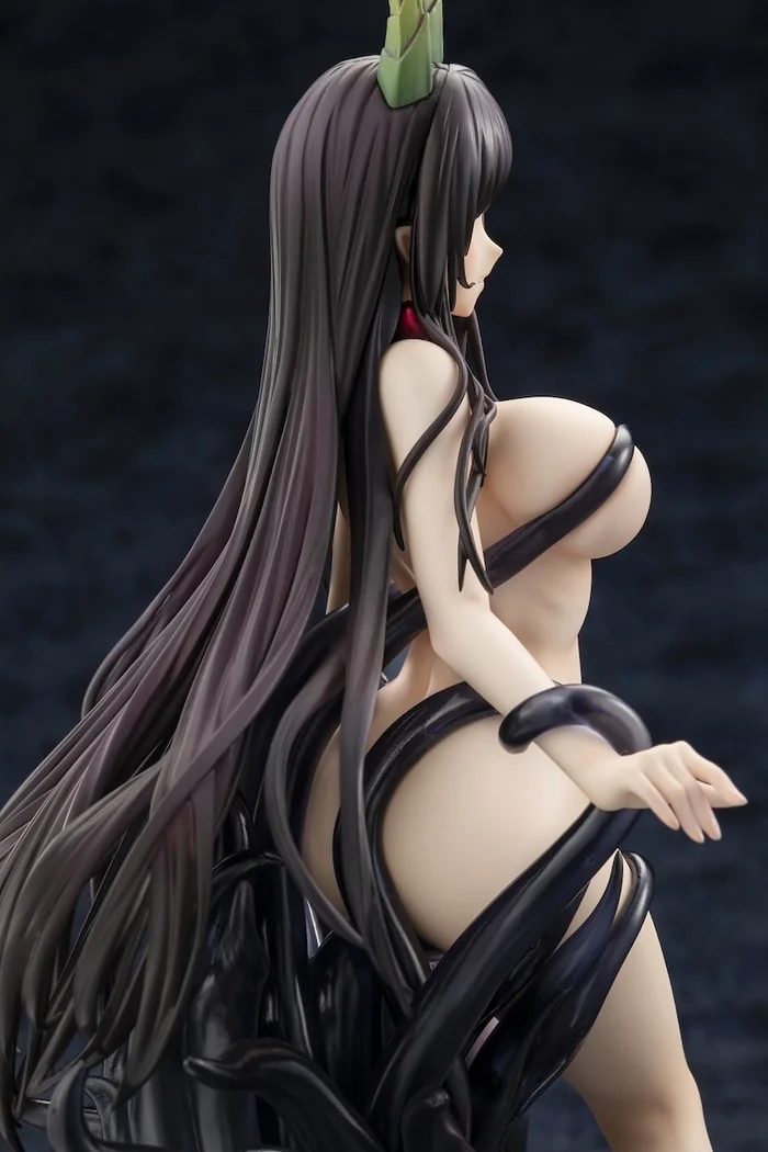 KADOKAWA The Elder Sister-Like One Chiyo 1/7 Scale Figure - Image 12