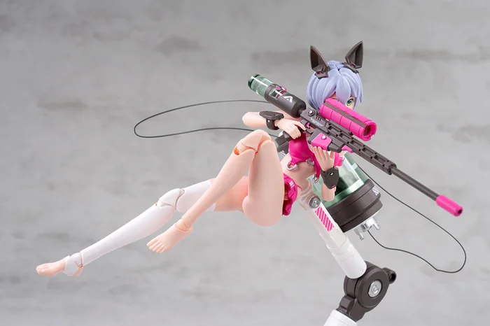 Beach Operation Yuna 1/12 Scale Action Figure - Image 11