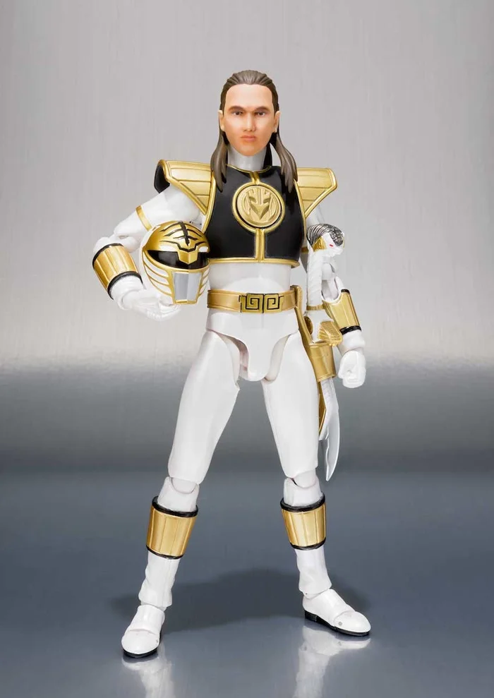 Bandai S.H.Figuarts Mighty Morphin Power Rangers White Ranger