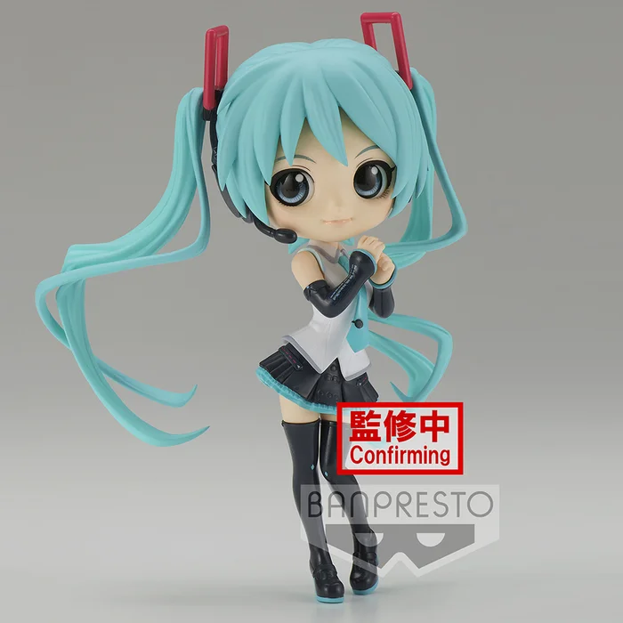 BANPRESTO Q Posket Hatsune Miku V4X Style - Image 6