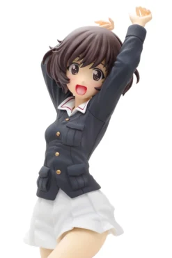 Wave DreamTech Girls Und Panzer Der Film Yukari Akiyama: Panzer Jacket Ver. 1/8 Scale Figure